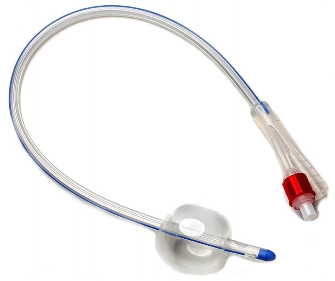 Cewniki z jonami srebra: Przełom w walce z infekcjami? Badamy